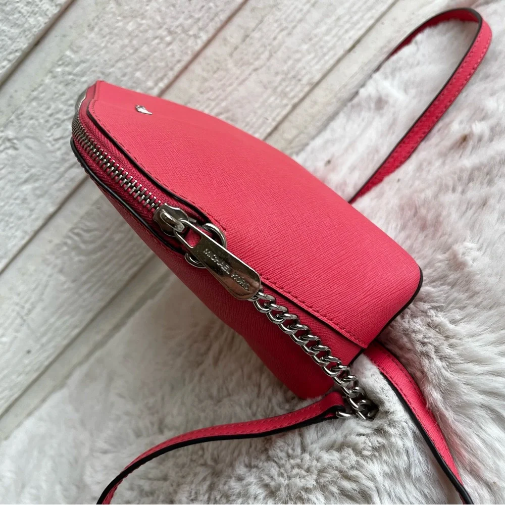 MICHAEL KORS Pink Jet Set Dome Crossbody Chain Bag
